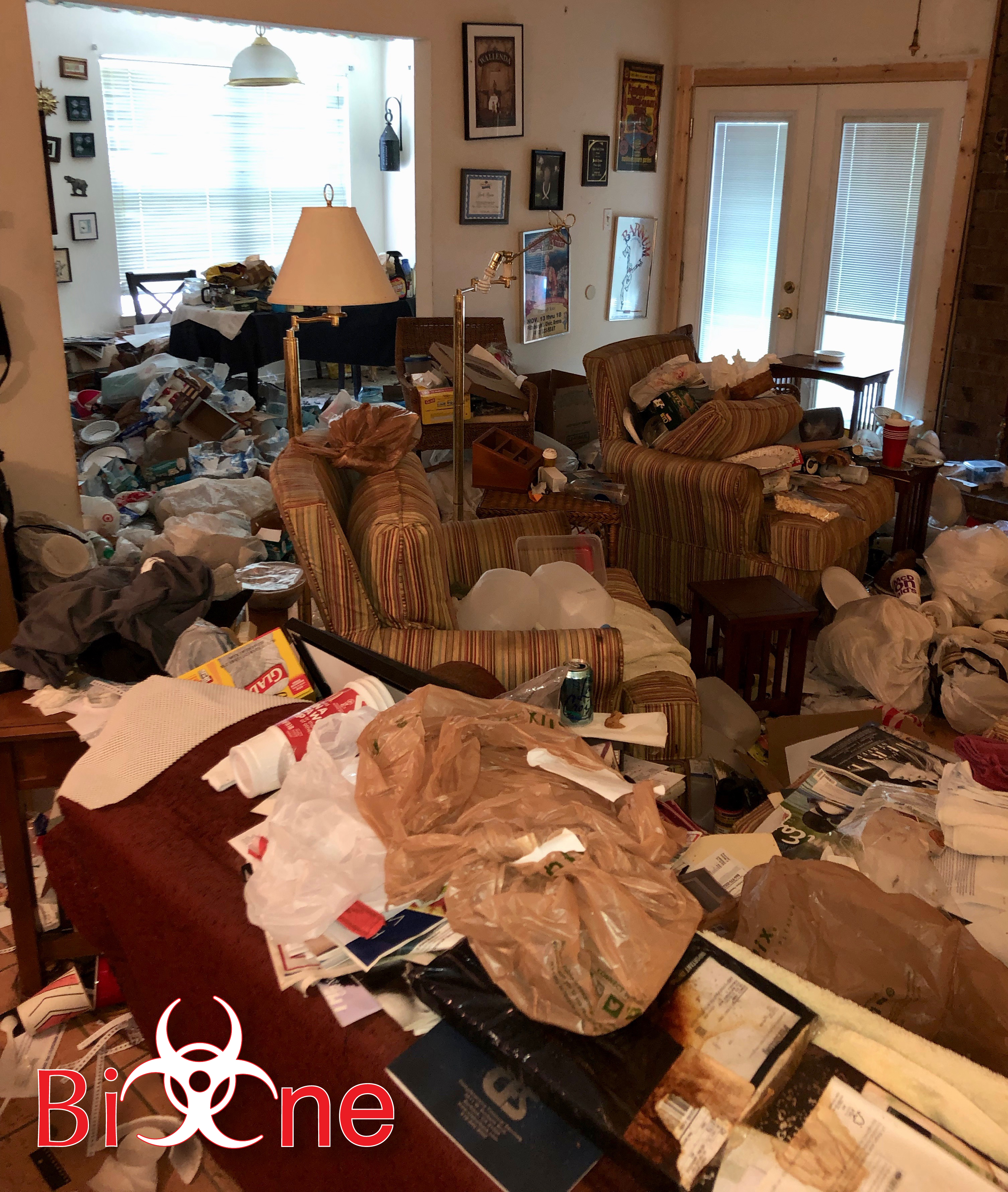 Classic compulsive hoarding symptoms Classic compulsive hoarding symptoms